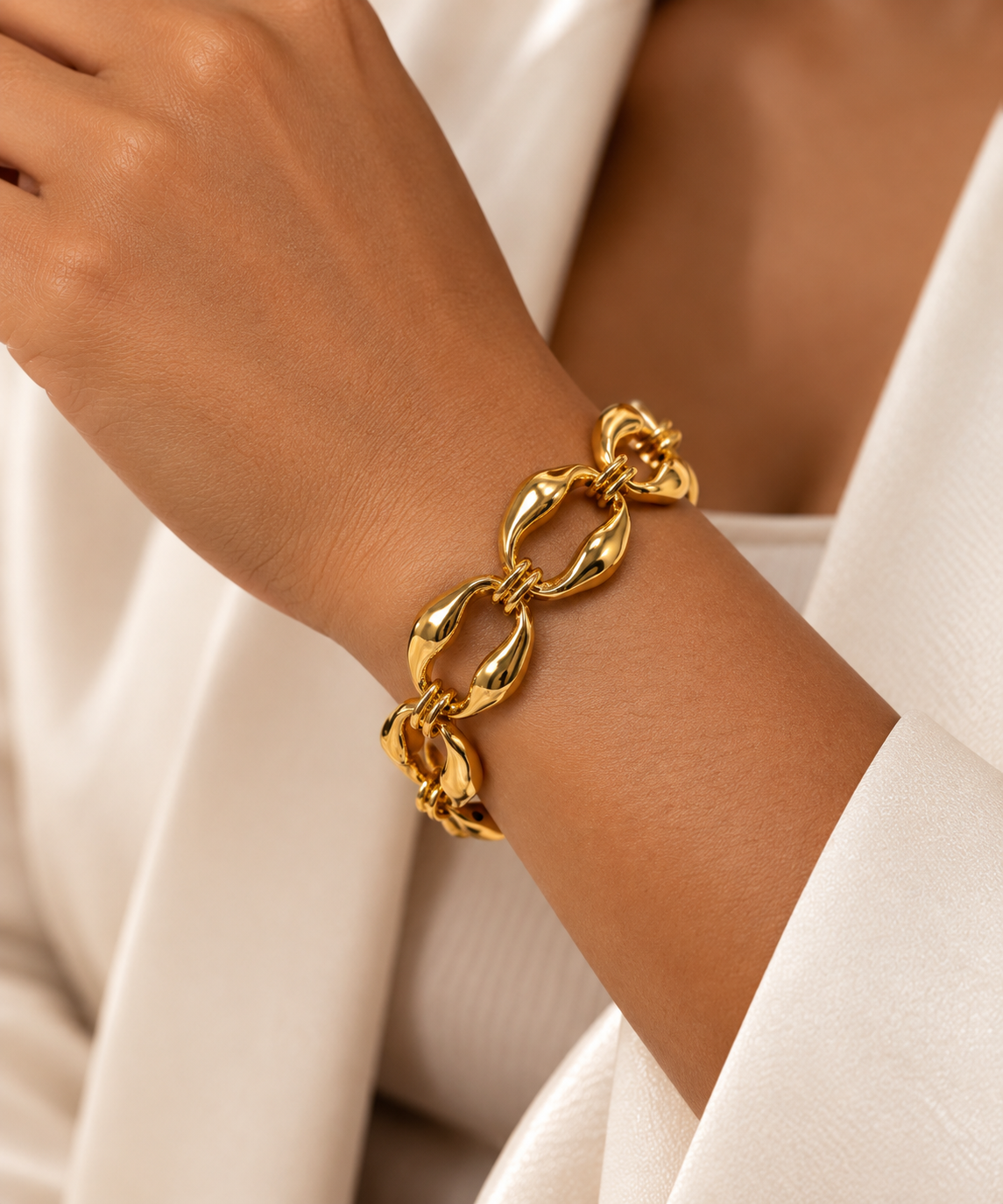 Wave Link Fashion Bracelet