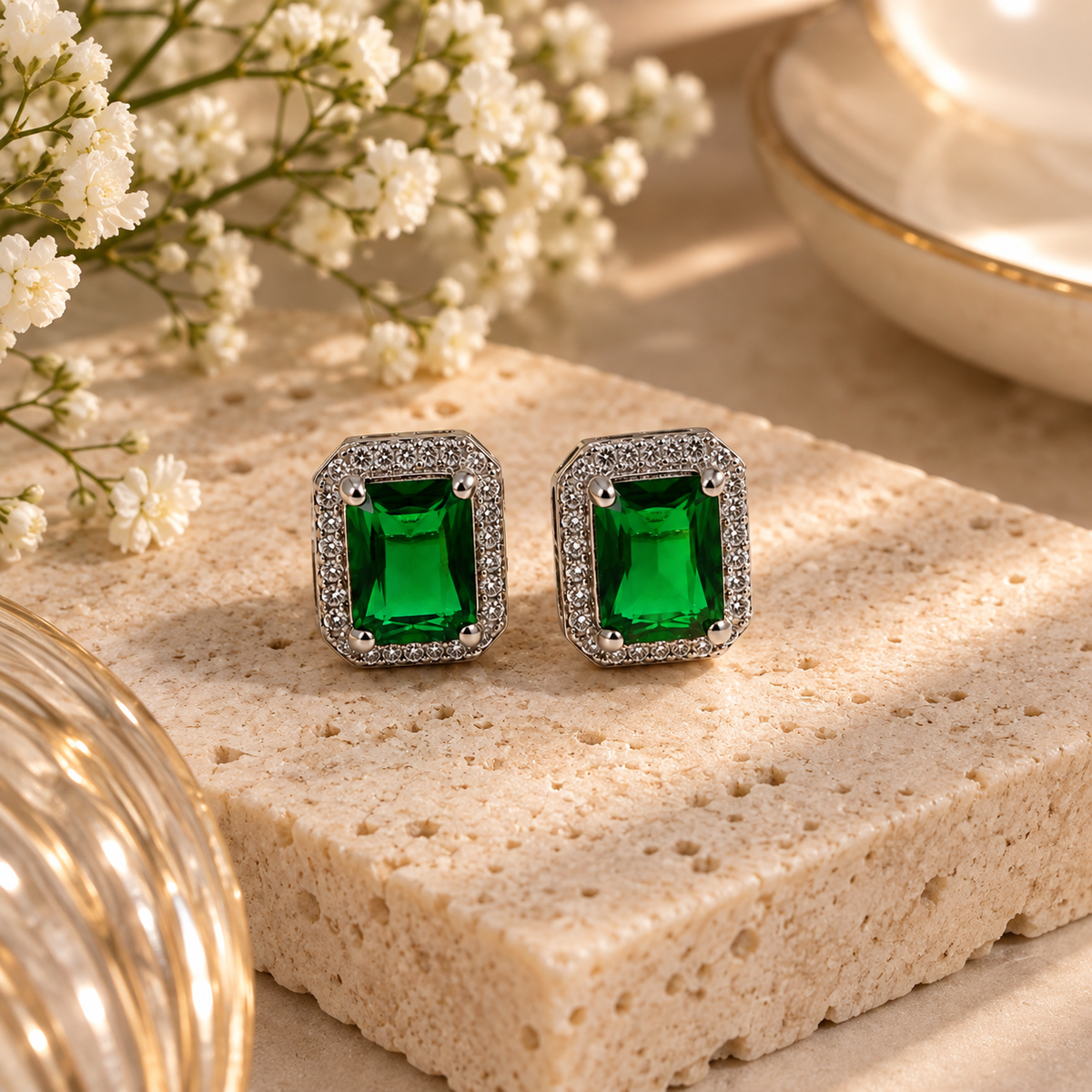 Diamond Glow Studs Earrings