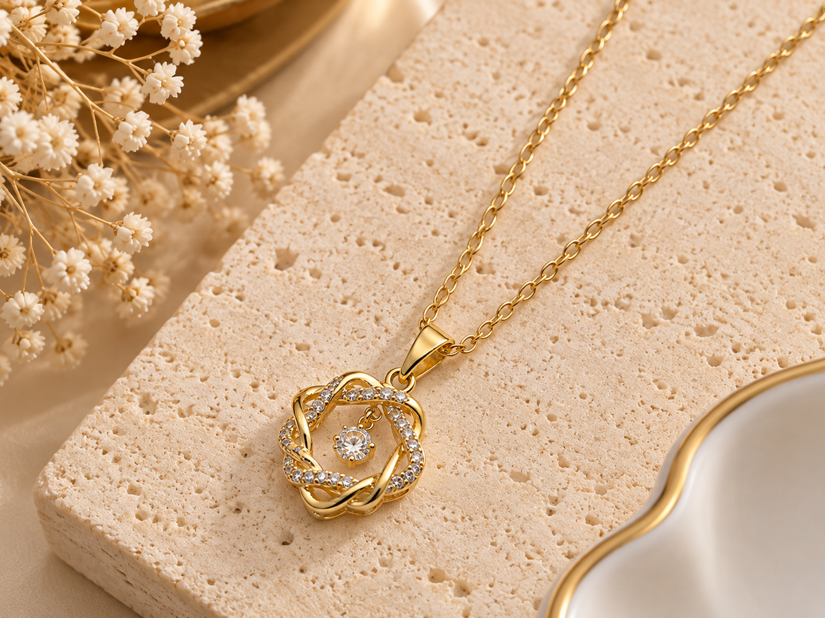 Pulsatile Heart-Hexagram Necklace