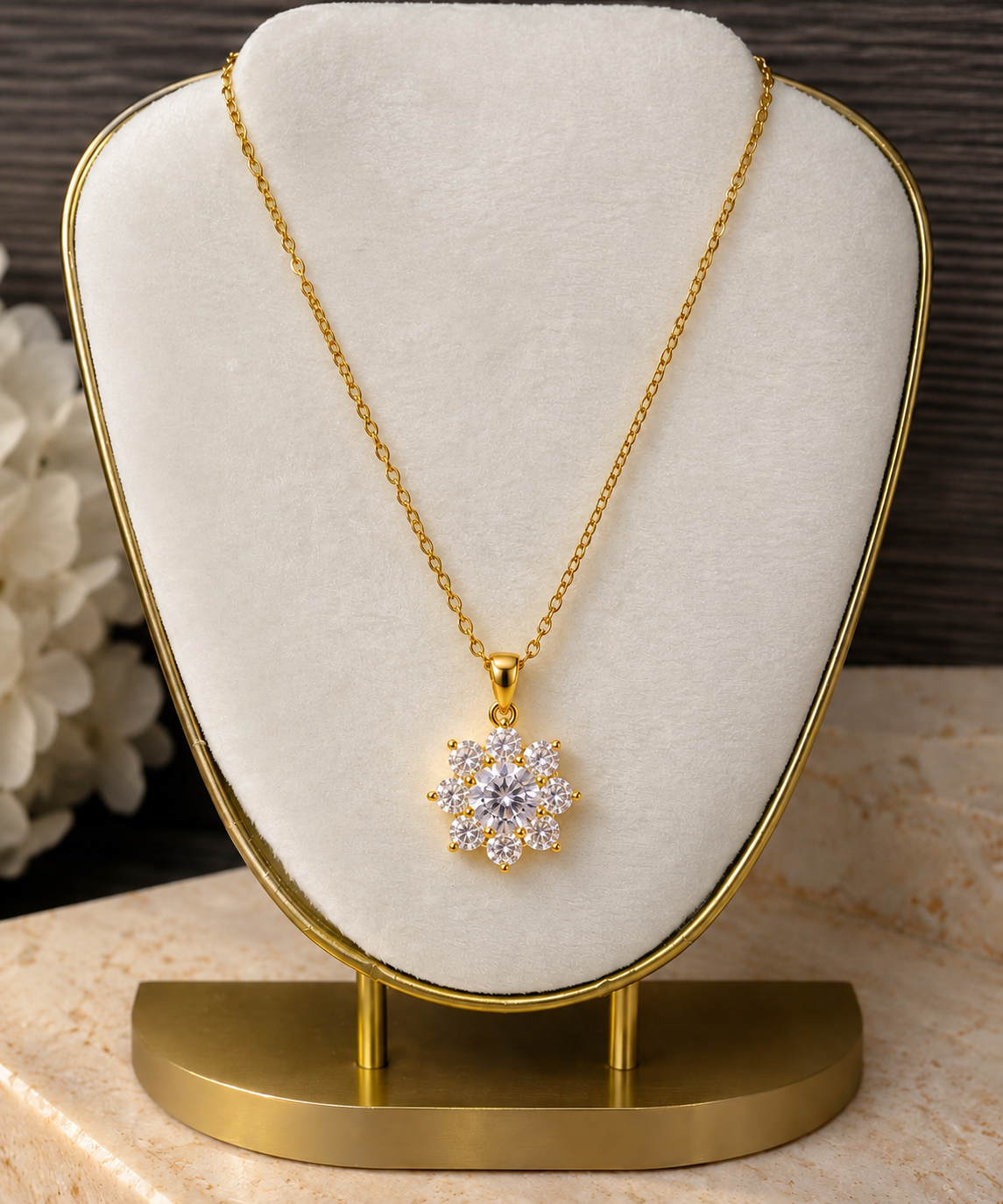 Elegant Flower Pendant Necklace